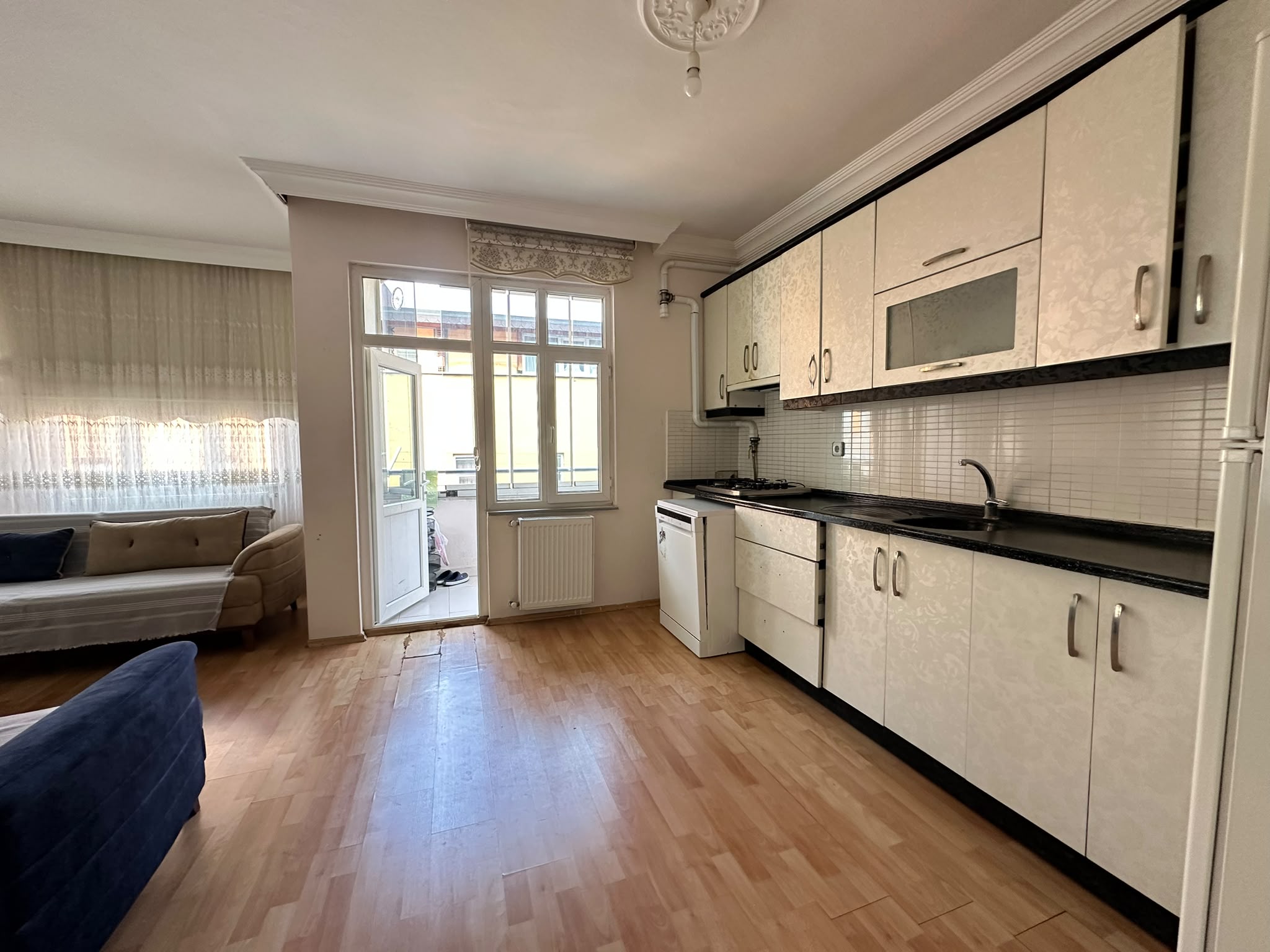 MABEL DEN 15 TEMMUZ MEYDANI KARŞIS 2+1 FİYATINA 3+1 FIRSAT DAİRE